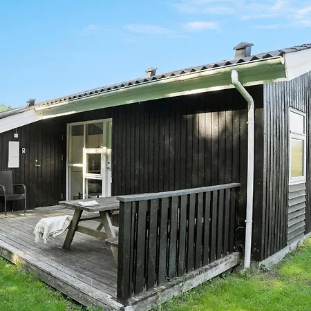 Beautiful In Juelsminde With Sauna *