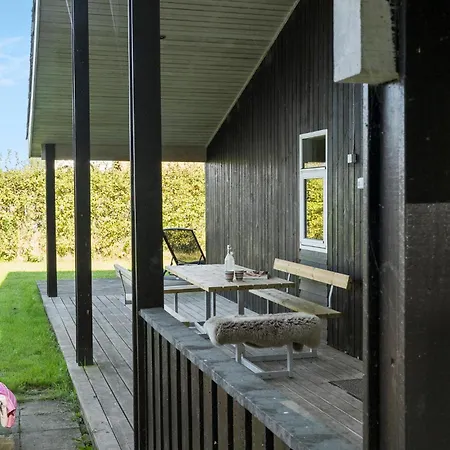 Amazing In Juelsminde With Indoor Swimming Pool